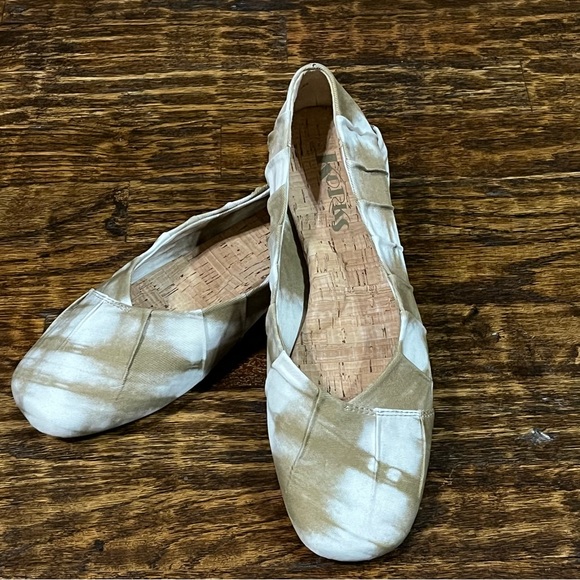 Korks Tan and White tie dyed ballet flats - Picture 8 of 10